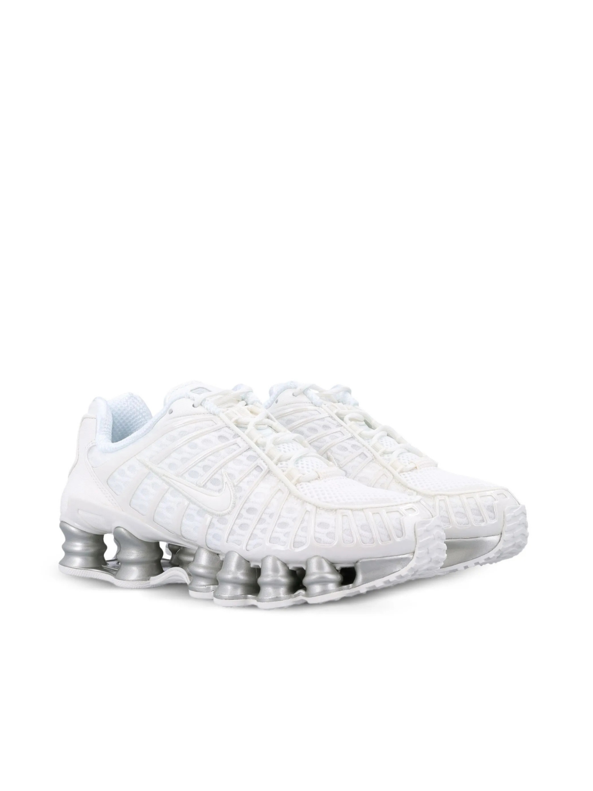 DISTRICT® TL - TRIPLE WHITE
